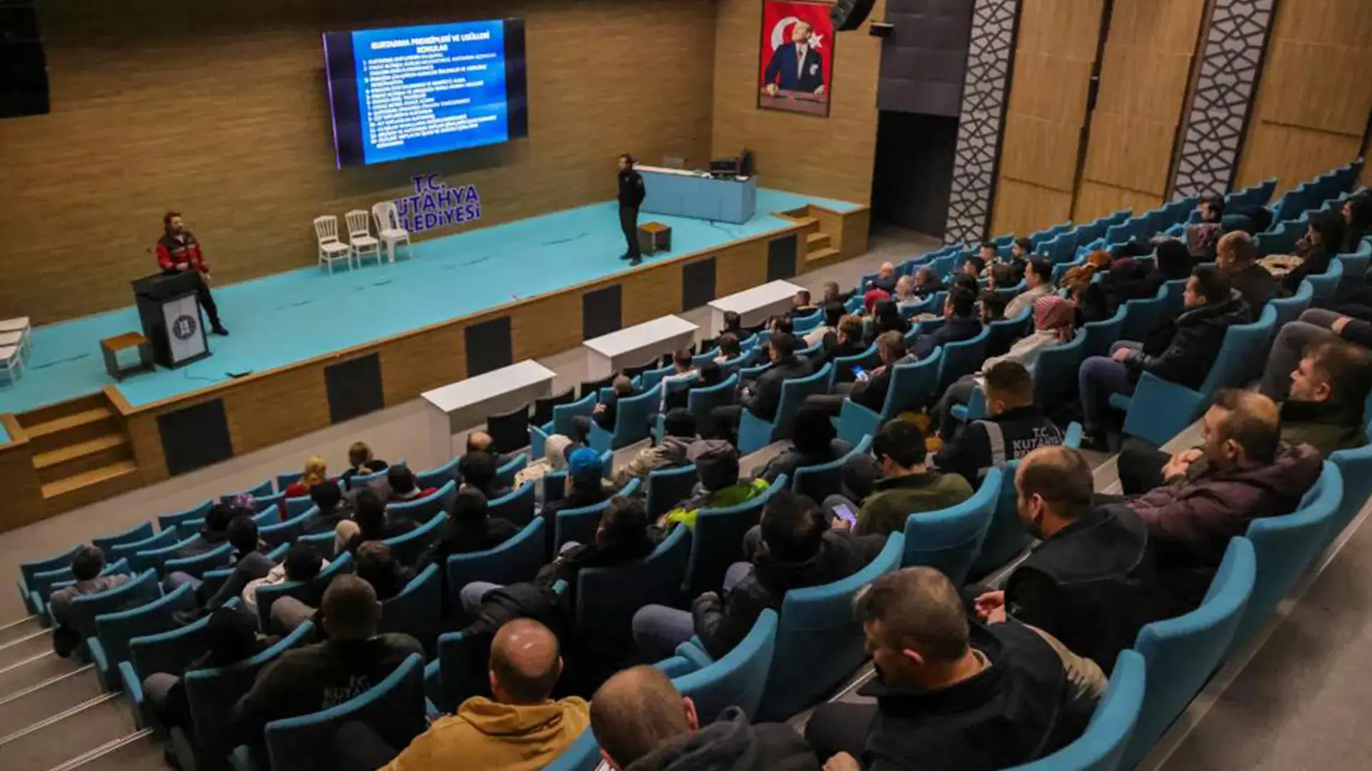 Kütahya Belediyesi Acil Durum Kurtarma ve Koruma Ekipleri afet eğitimi